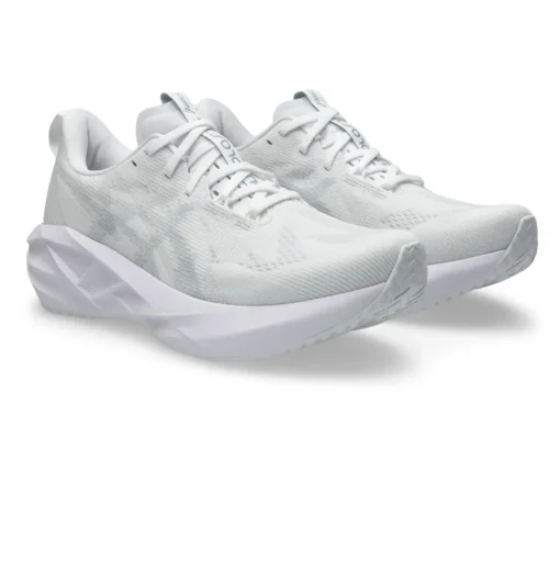 Asics Novablast 5 Laufschuhe - SS25