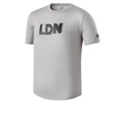New Balance London Edition Athletics Lauf-T-Shirt - SS25