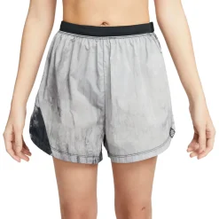 Nike Dri-FIT Repel Damen Mid-Rise 3 Zoll Trail Laufshorts